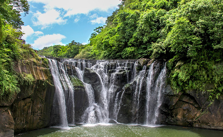 日月潭經典遊程－船遊日月潭.向山鐵馬.日月潭纜車